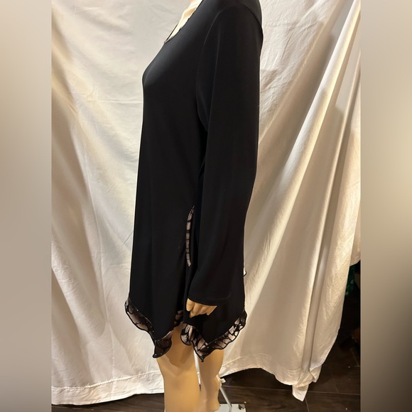 Cover Charge Tunic. Two pockets. Sz S - Picture 6 of 8